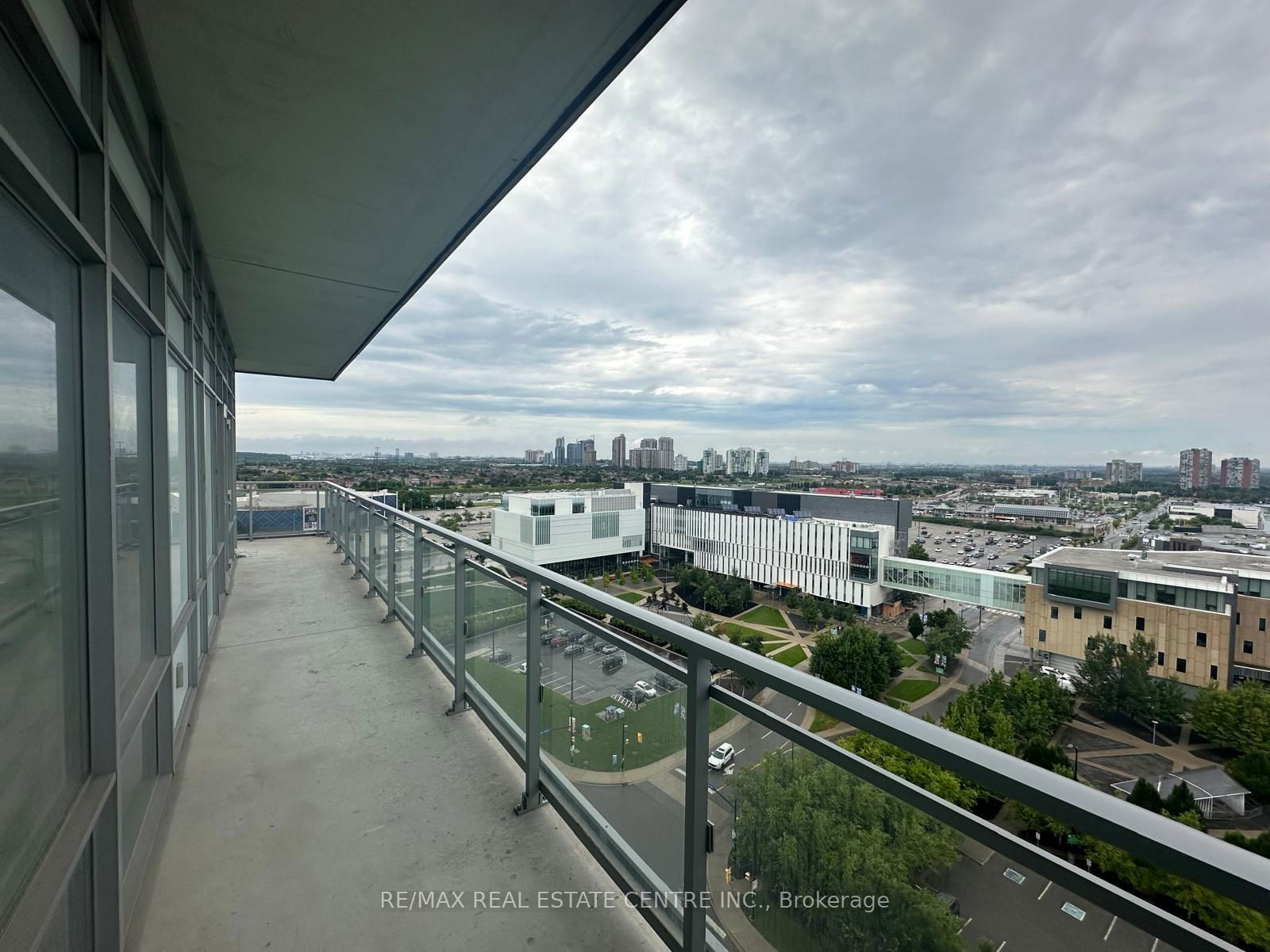 360 Square One Dr, unit 1311 for rent - image #13