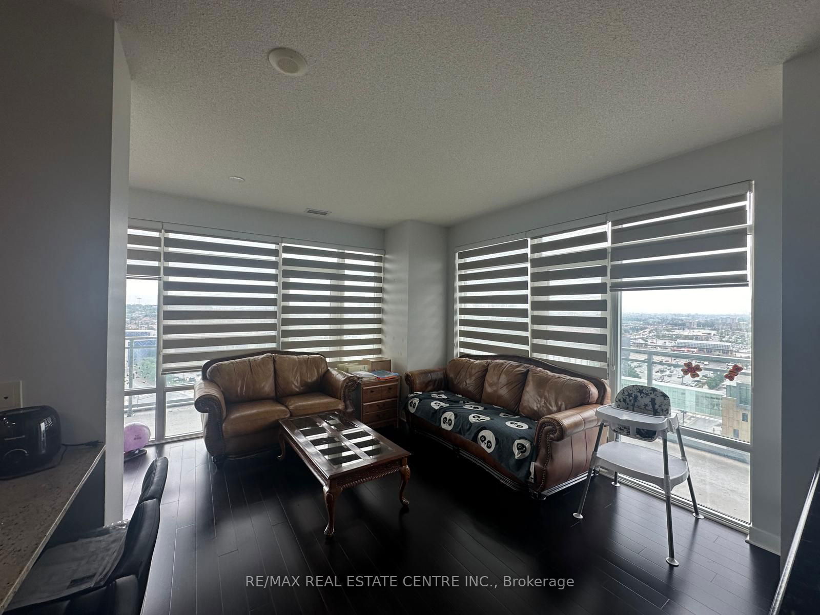 360 Square One Dr, unit 1311 for rent - image #6