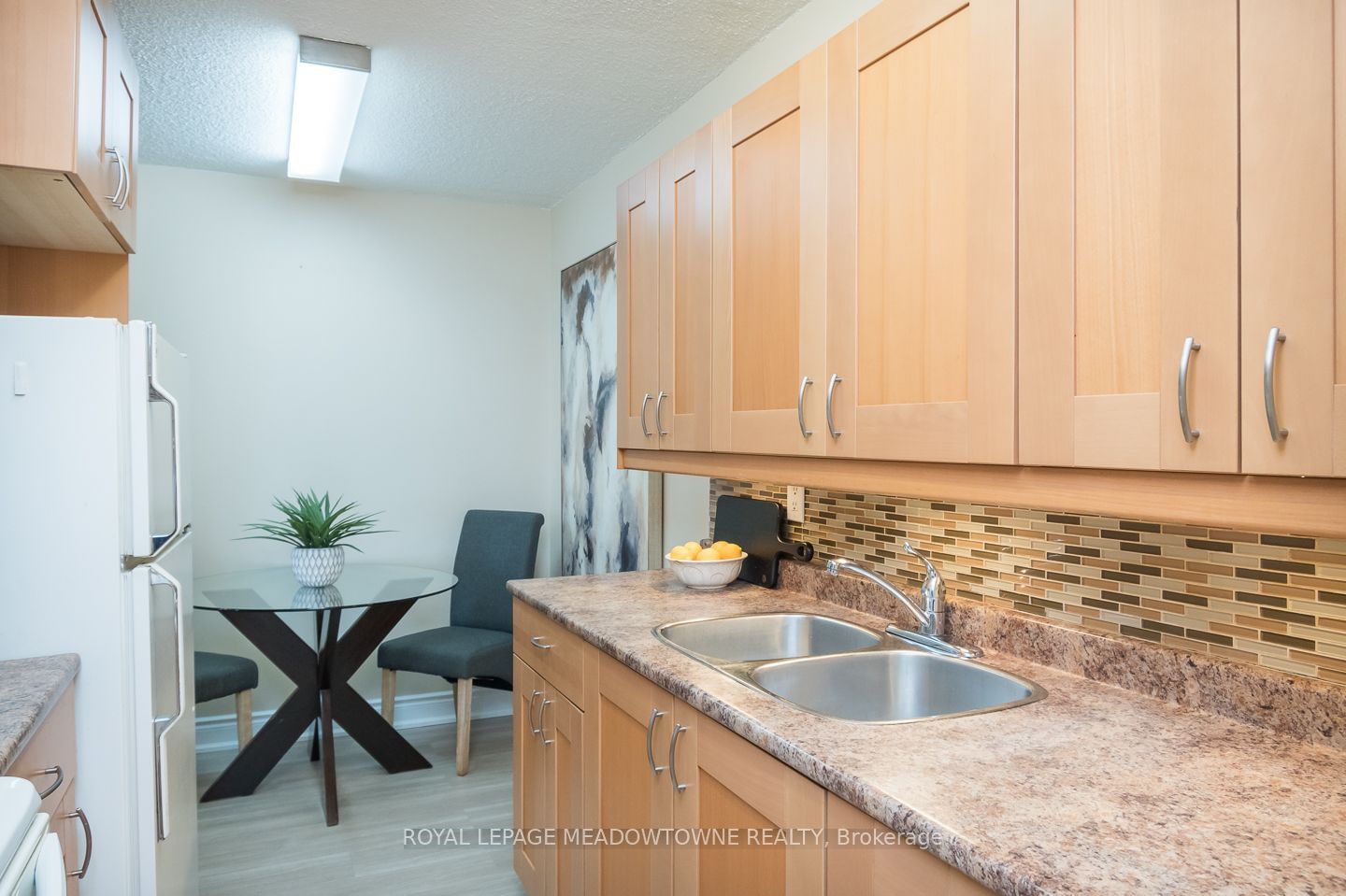 2929 Aquitaine Ave, unit 808 for sale - image #10