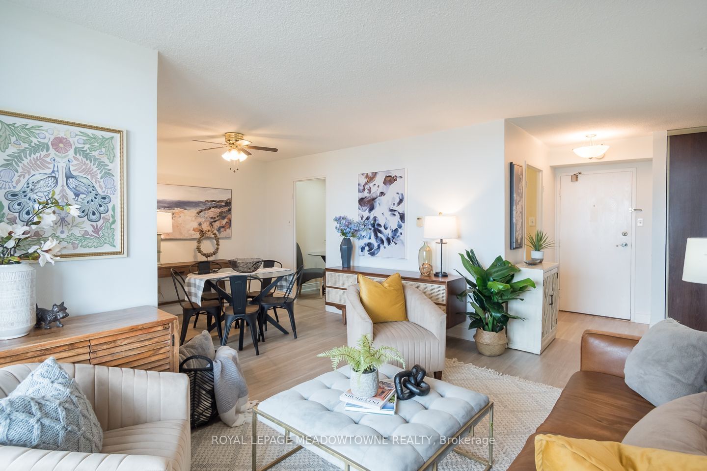 2929 Aquitaine Ave, unit 808 for sale - image #18