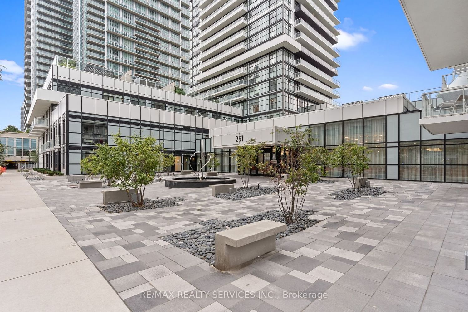 251 Manitoba St, unit 115 for sale - image #3