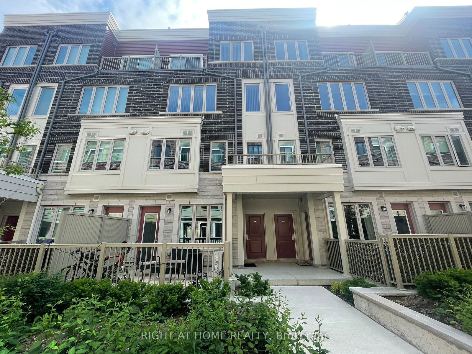 100 Long Branch Ave, unit 9 for rent - image #1