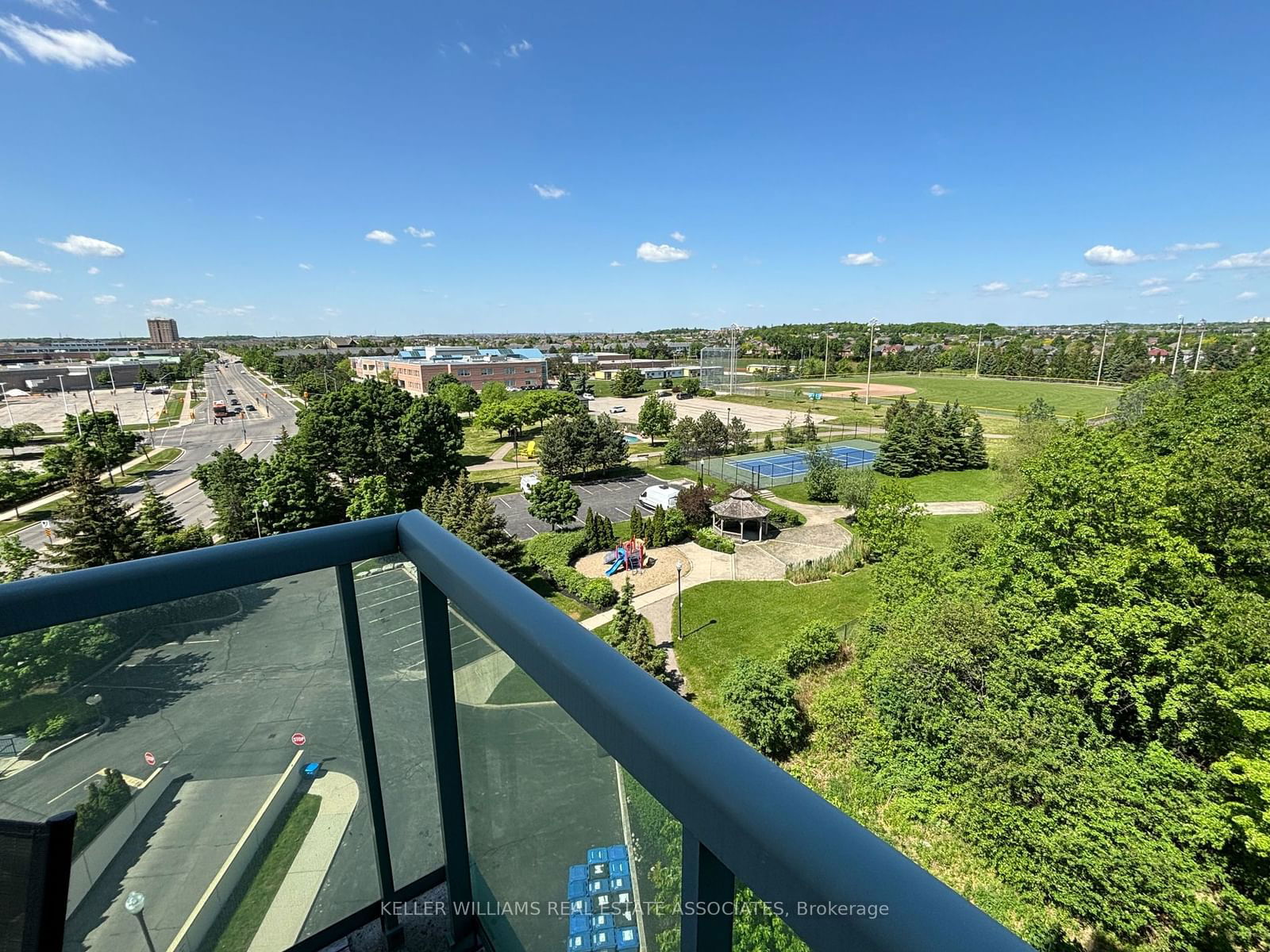 Parkway Place Condos, Mississauga, Toronto