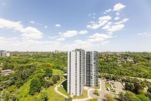 Maple Creek Condominiums, North York, Toronto