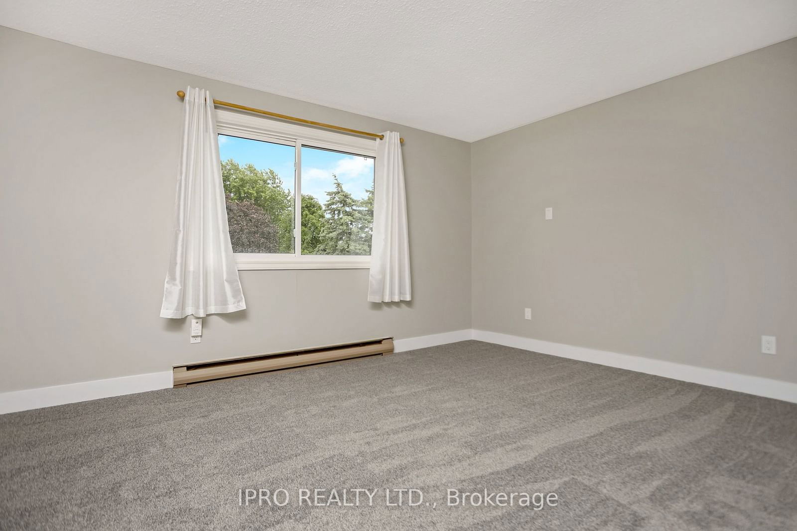 197 Kingham Rd, unit 197 for sale - image #20