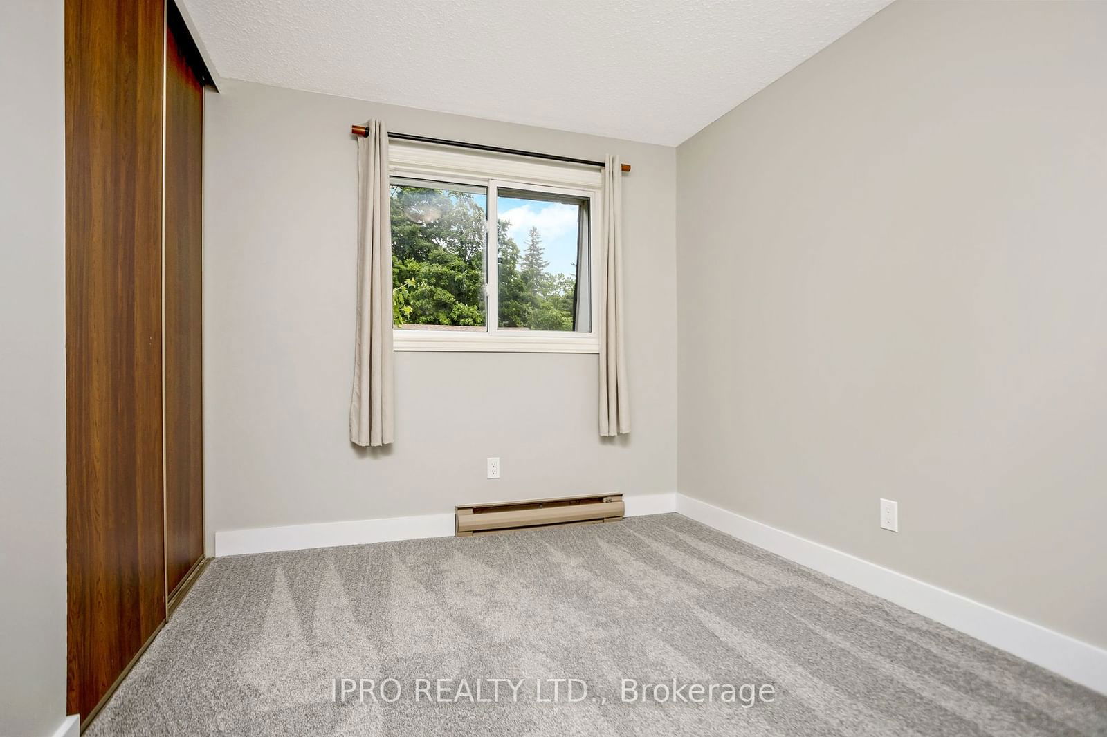 197 Kingham Rd, unit 197 for sale - image #24