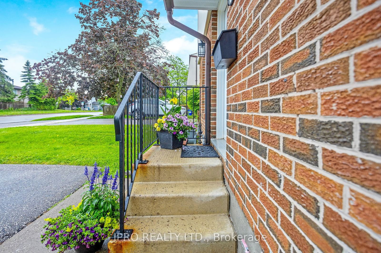 197 Kingham Rd, unit 197 for sale - image #4