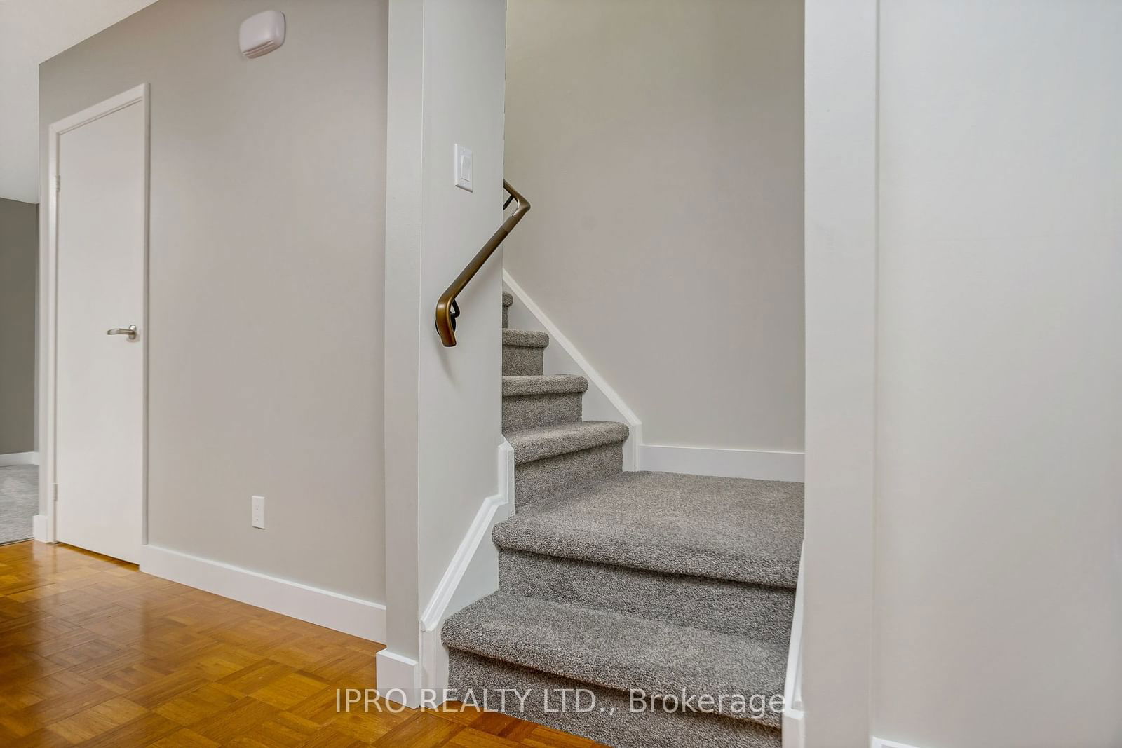 197 Kingham Rd, unit 197 for sale - image #6