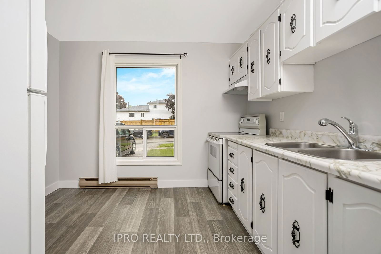 197 Kingham Rd, unit 197 for sale - image #7