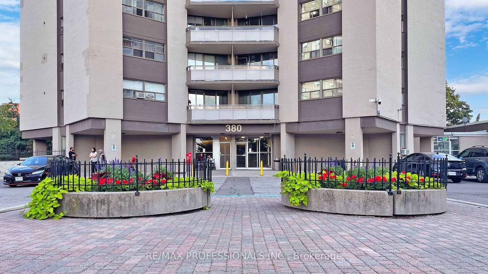 380 Dixon Rd, unit 2507 for sale - image #2