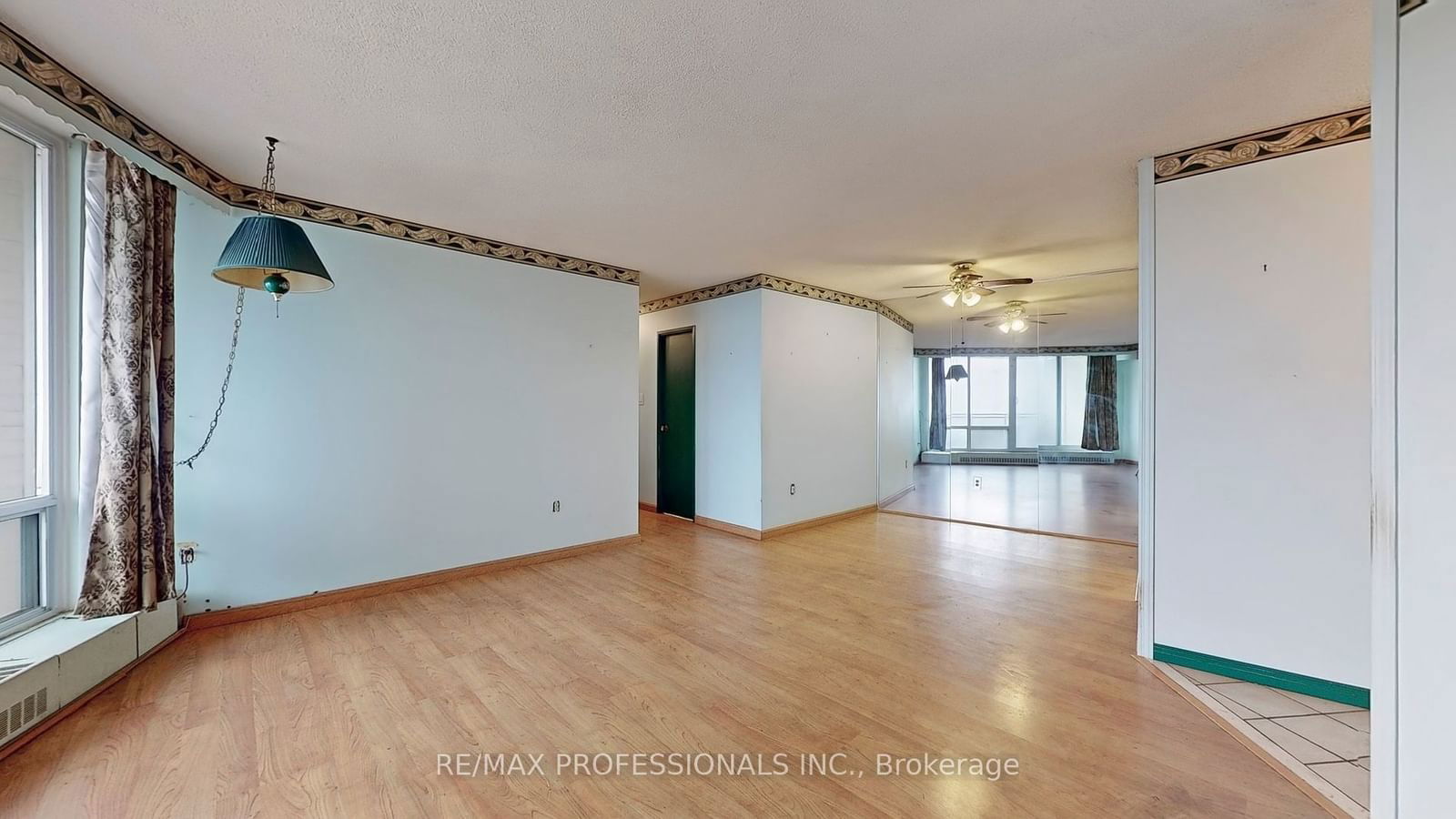 380 Dixon Rd, unit 2507 for sale - image #4