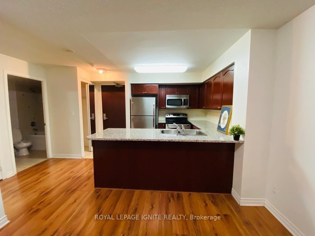 335 Rathburn Rd W, unit 1009 for sale