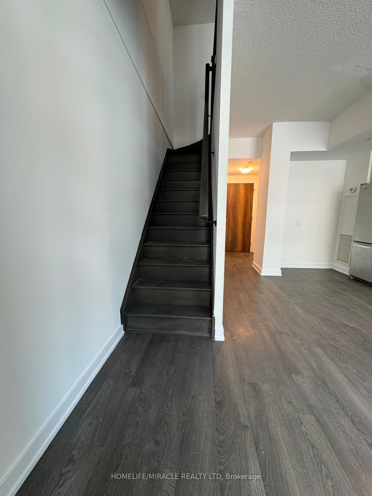 251 Manitoba St, unit 137 for sale - image #7