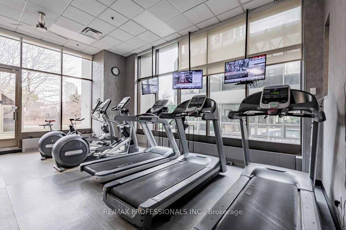 2045 Lake Shore Blvd W, unit 810 for sale - image #27