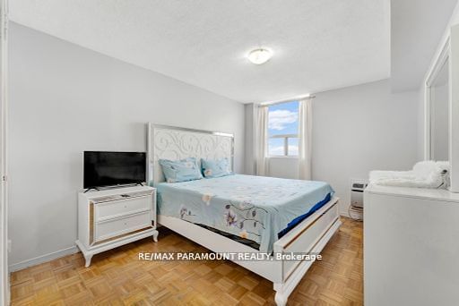 1881 Jane St, unit 303 for sale - image #19