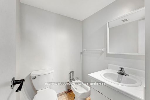 1881 Jane St, unit 303 for sale - image #22