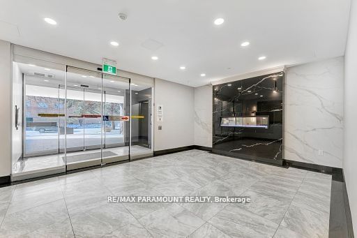 1881 Jane St, unit 303 for sale - image #3