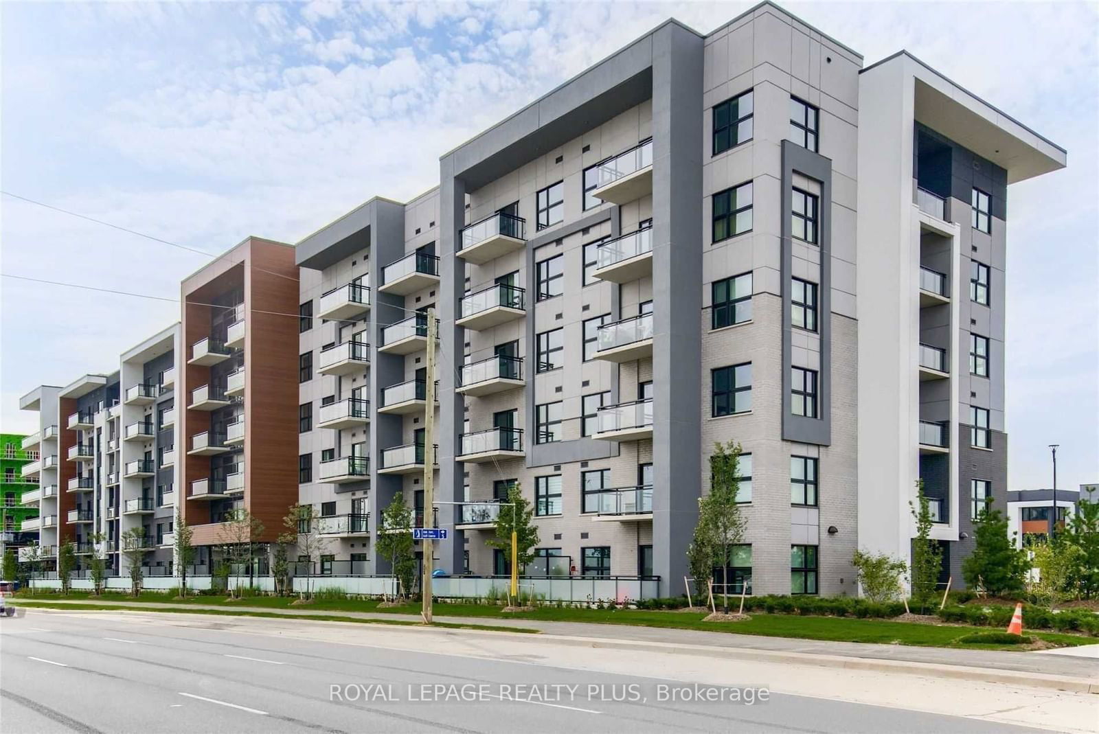 128 Grovewood Common, unit 334 for sale - image #40