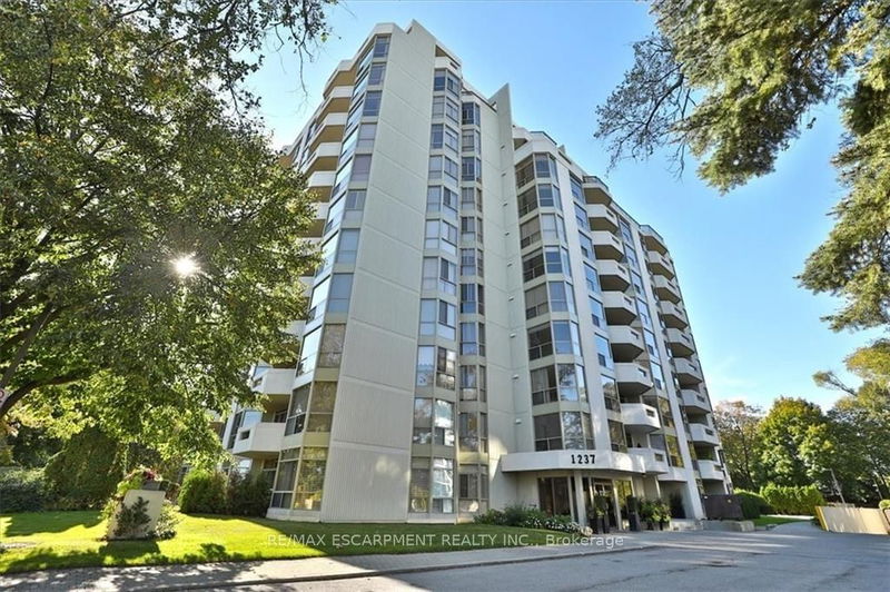 1237 North Shore Blvd, unit 404 for sale - image #1