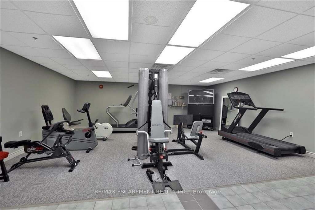 1237 North Shore Blvd, unit 404 for sale - image #16