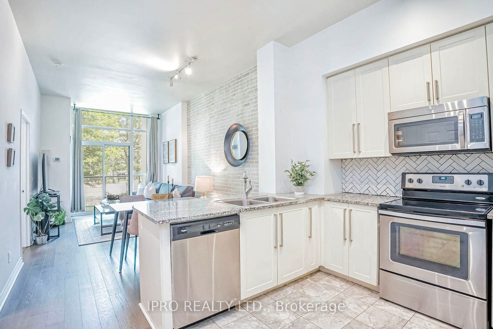 339 Rathburn Rd W, unit 105 for sale - image #14