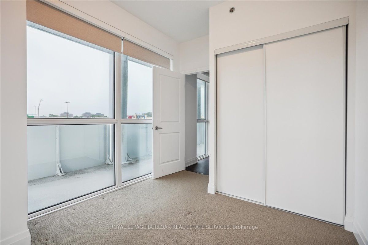 55 Speers Rd, unit 212 for sale - image #12