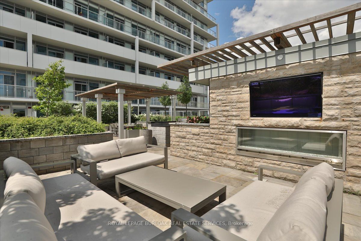 55 Speers Rd, unit 212 for sale - image #30