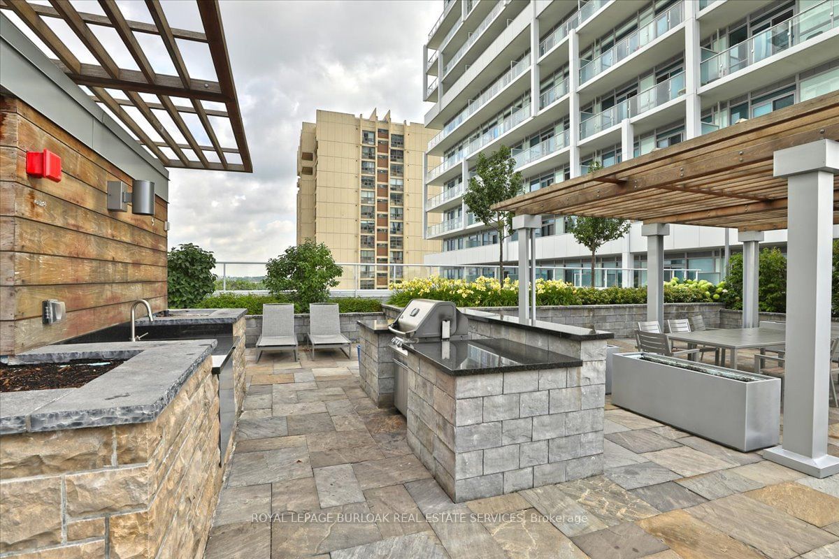 55 Speers Rd, unit 212 for sale - image #32