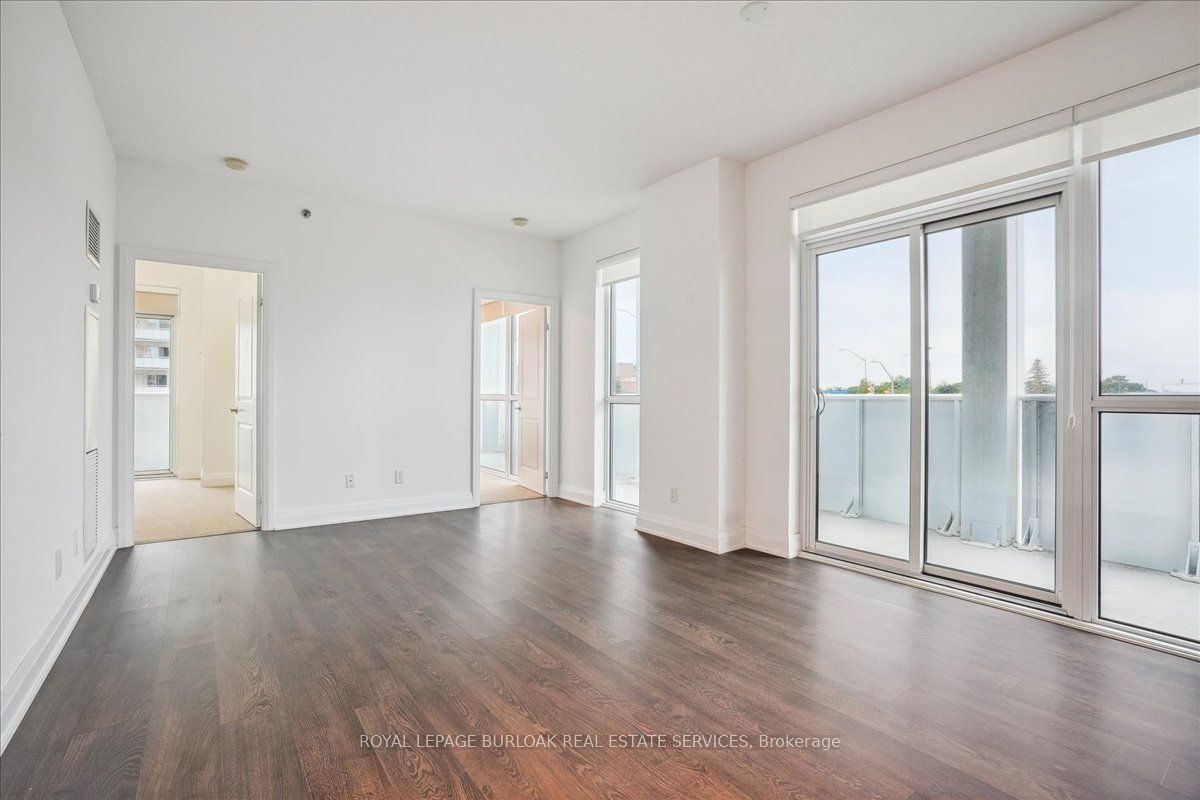 55 Speers Rd, unit 212 for sale - image #6