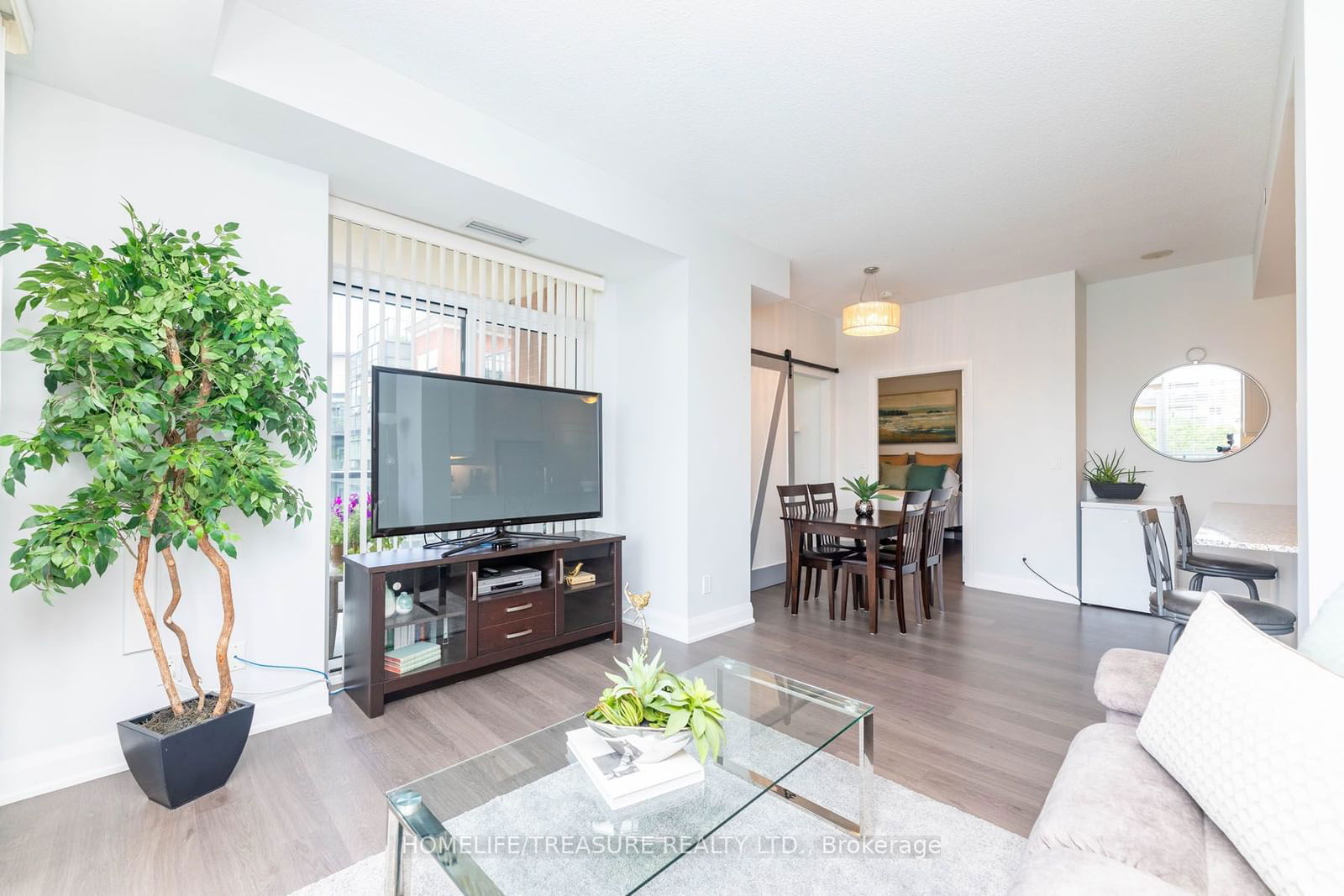 35 Fontenay Crt, unit 402 for sale - image #14