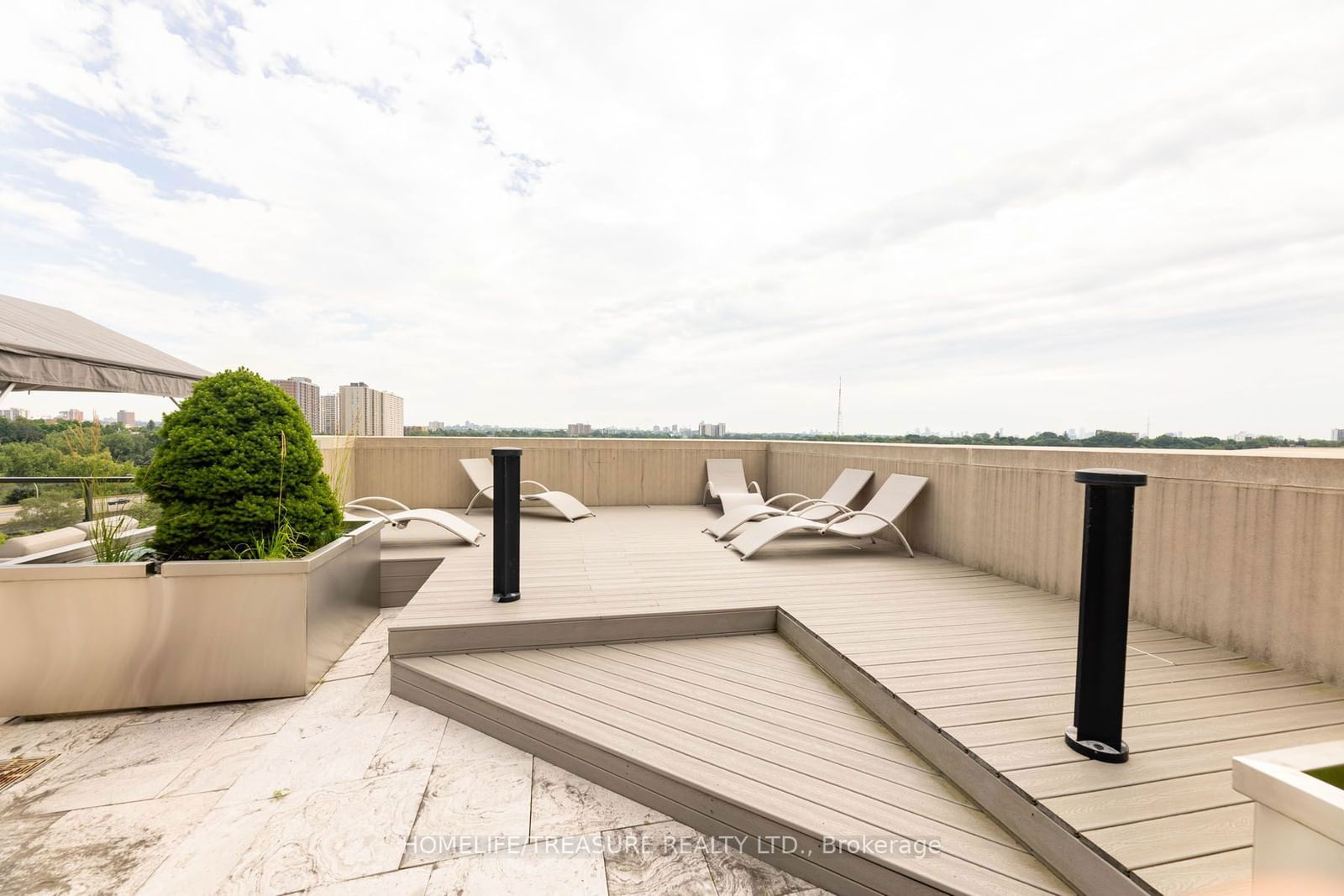 35 Fontenay Crt, unit 402 for sale - image #28