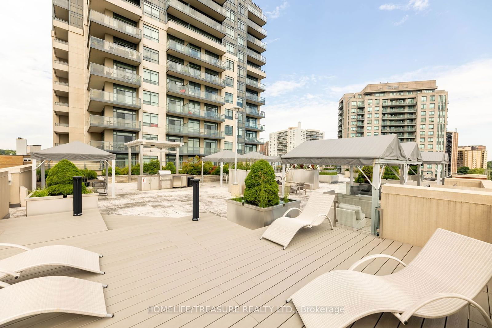 35 Fontenay Crt, unit 402 for sale - image #30