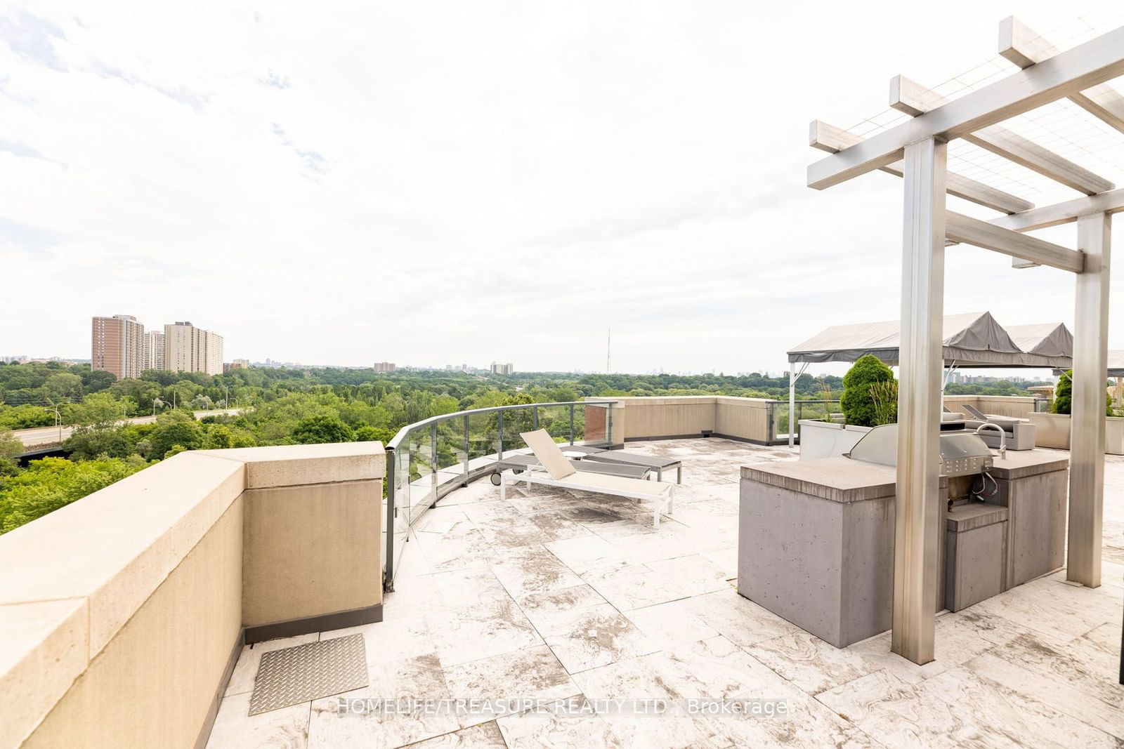 35 Fontenay Crt, unit 402 for sale - image #33