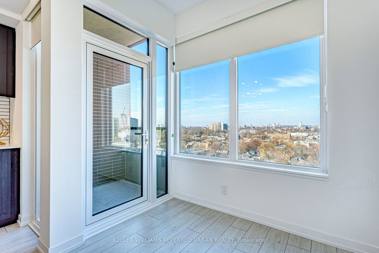 270 Dufferin St, unit 1117 for sale - image #1