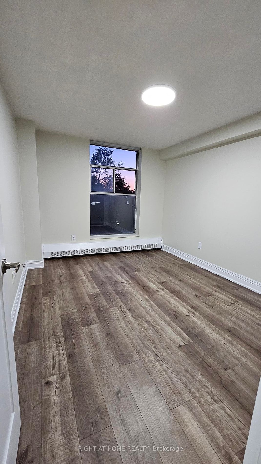 345 Driftwood Ave, unit 406 for sale - image #22