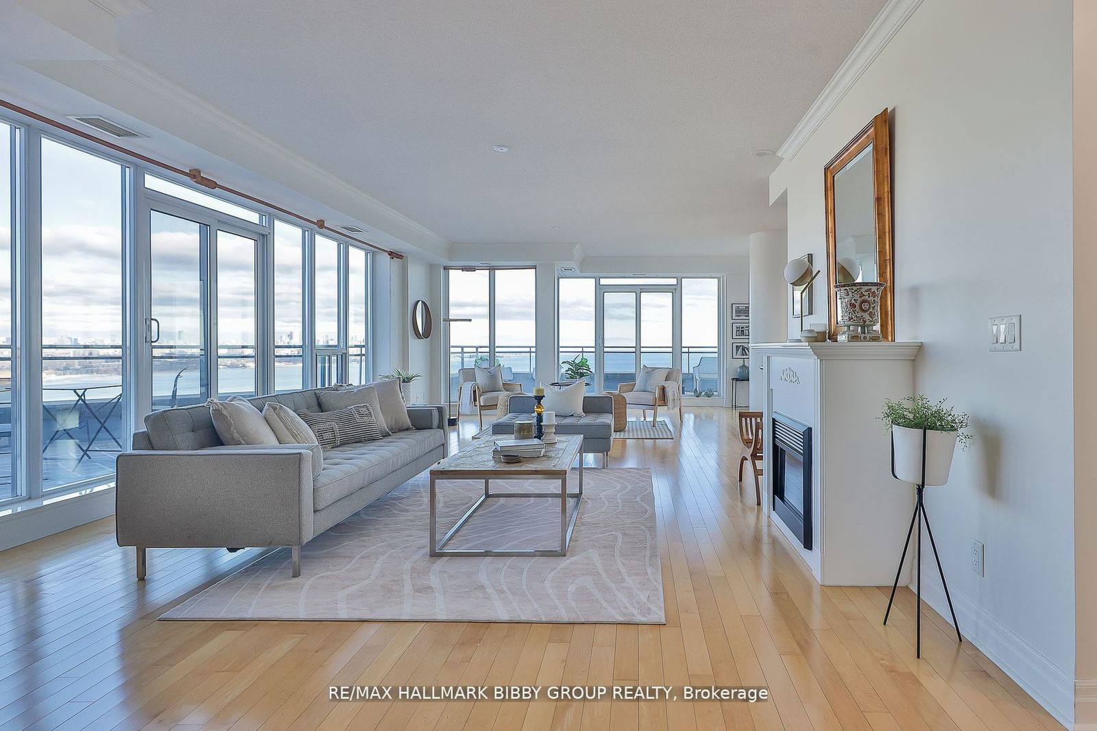 2121 Lake Shore Blvd W, unit Lph2603 for sale - image #1