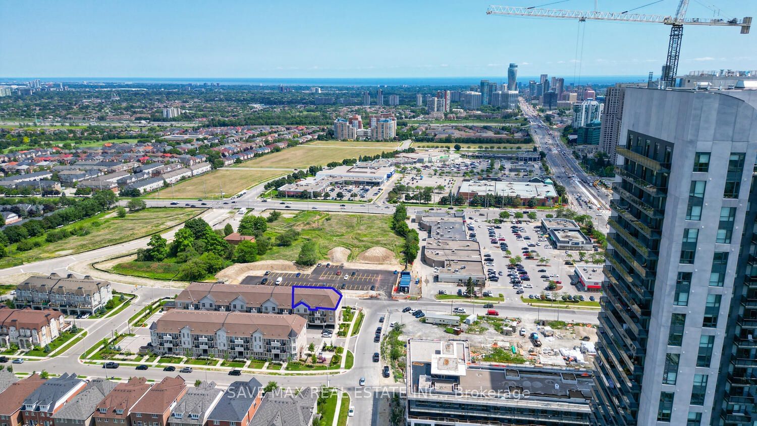 Summit City Centre Townhomes, Mississauga, Toronto