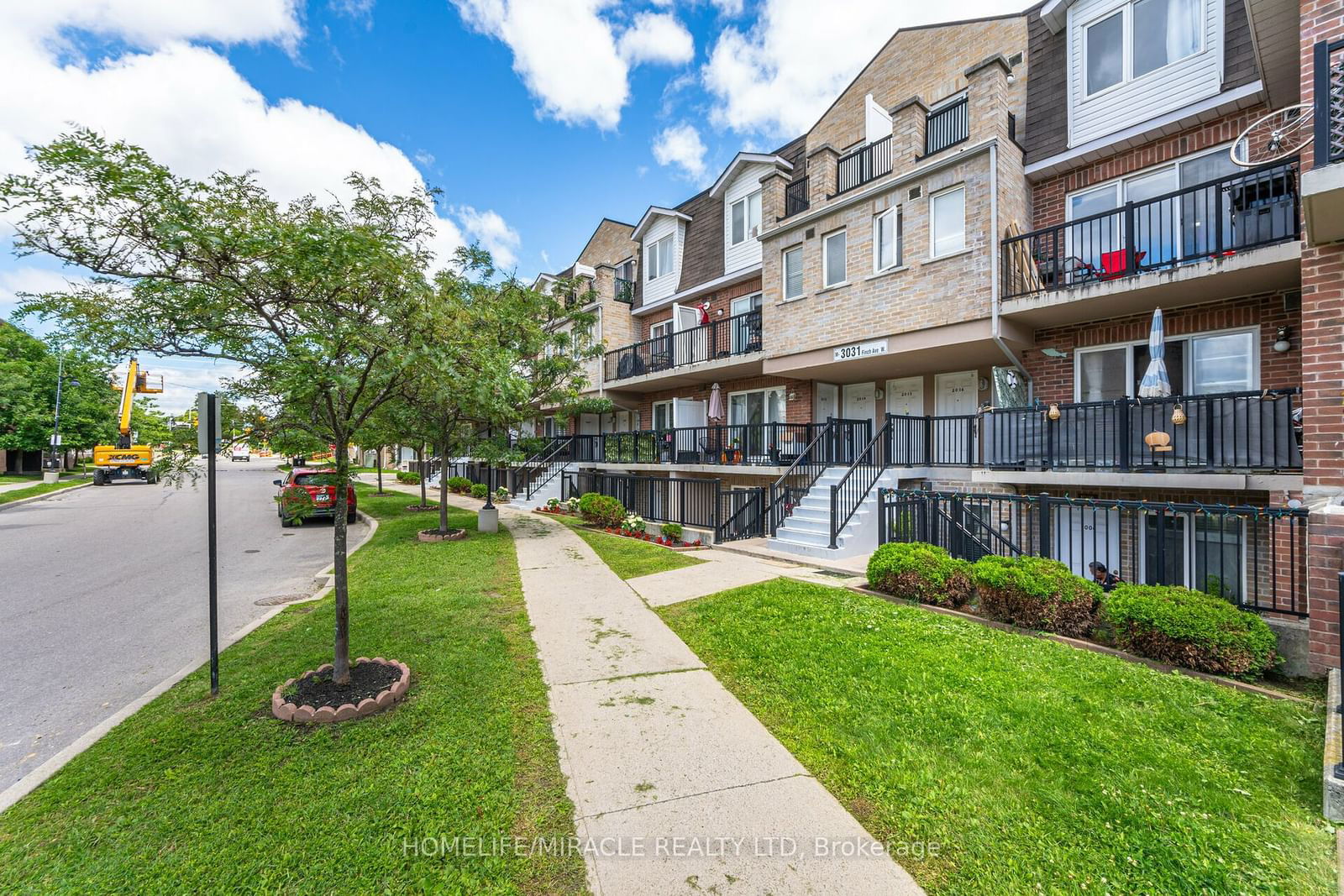 3031 Finch Ave W, unit 2012 for sale