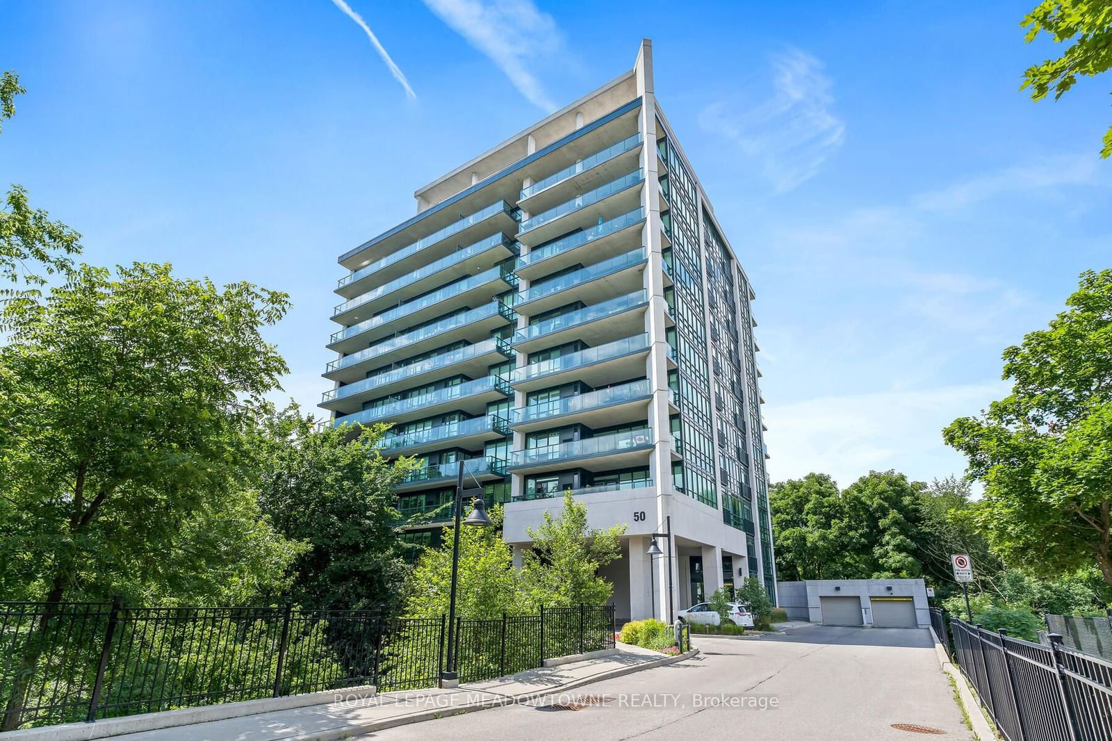 50 Hall Rd, unit 304 for sale - image #2