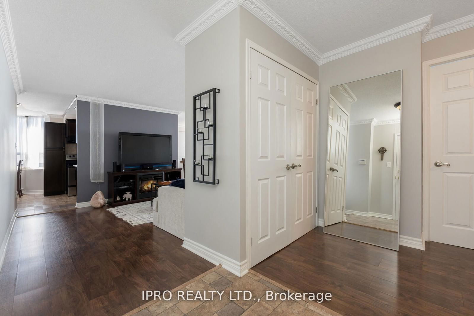 10 Malta Ave, unit 1109 for sale - image #5