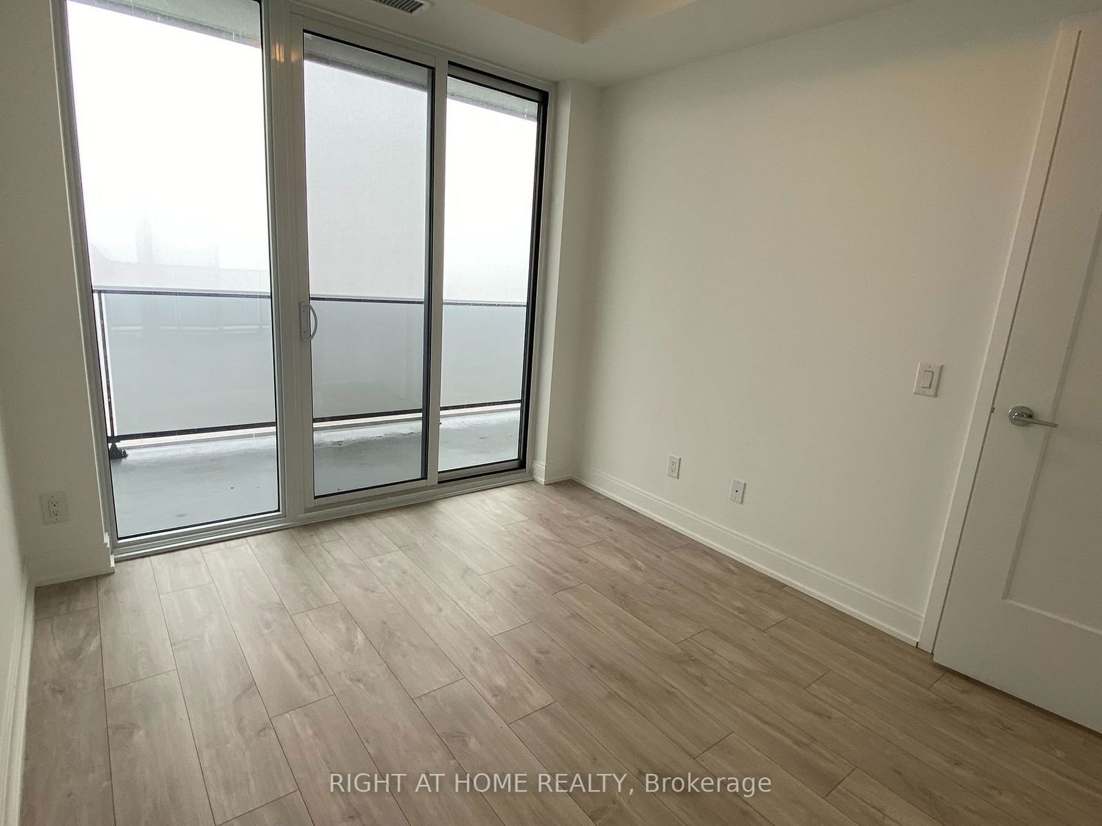 70 ANNIE CRAIG Dr, unit 1801 for rent - image #11