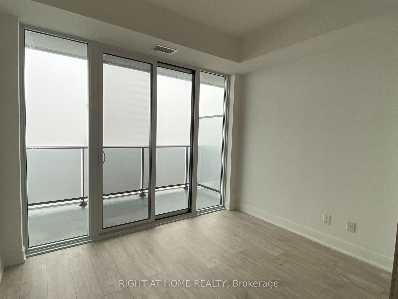 70 ANNIE CRAIG Dr, unit 1801 for rent - image #13