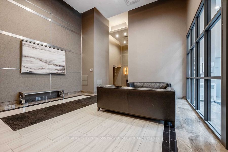 2490 Old Bronte Rd, unit 517 for sale - image #4