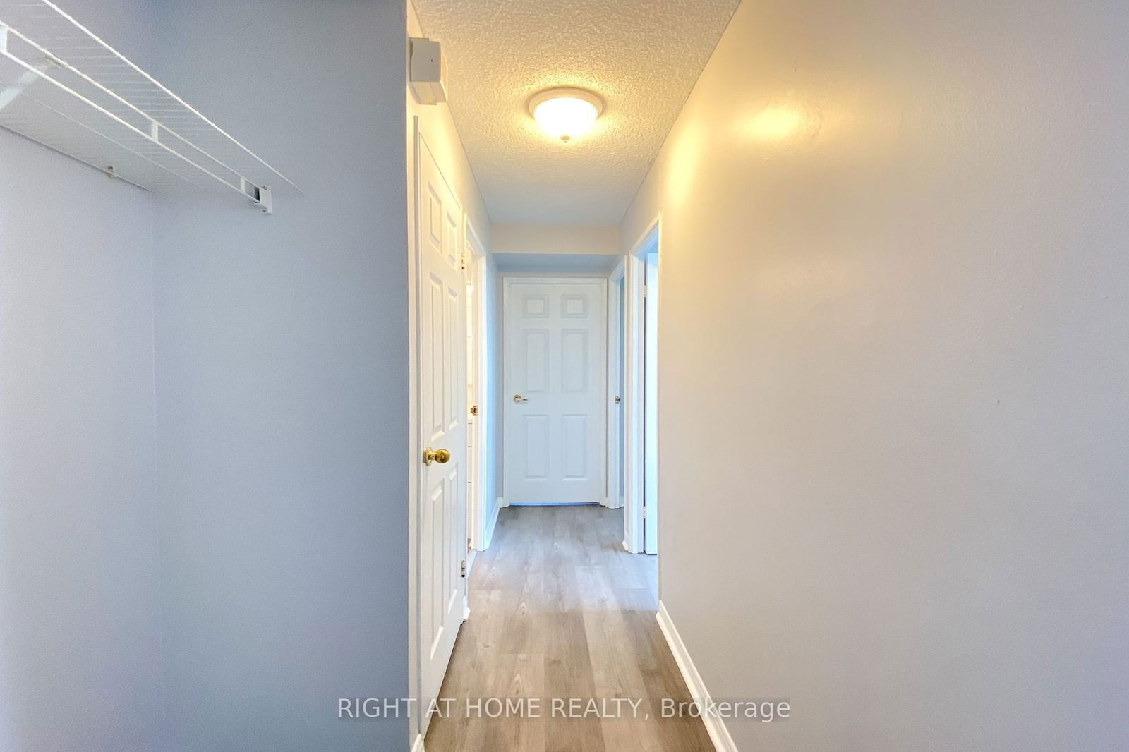 2900 Battleford Rd, unit 610 for rent - image #8