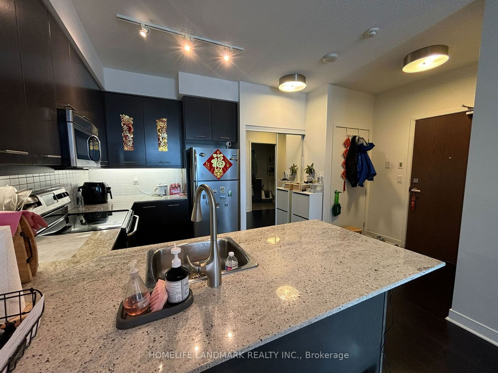 360 Square One Dr, unit 1306 for rent - image #5