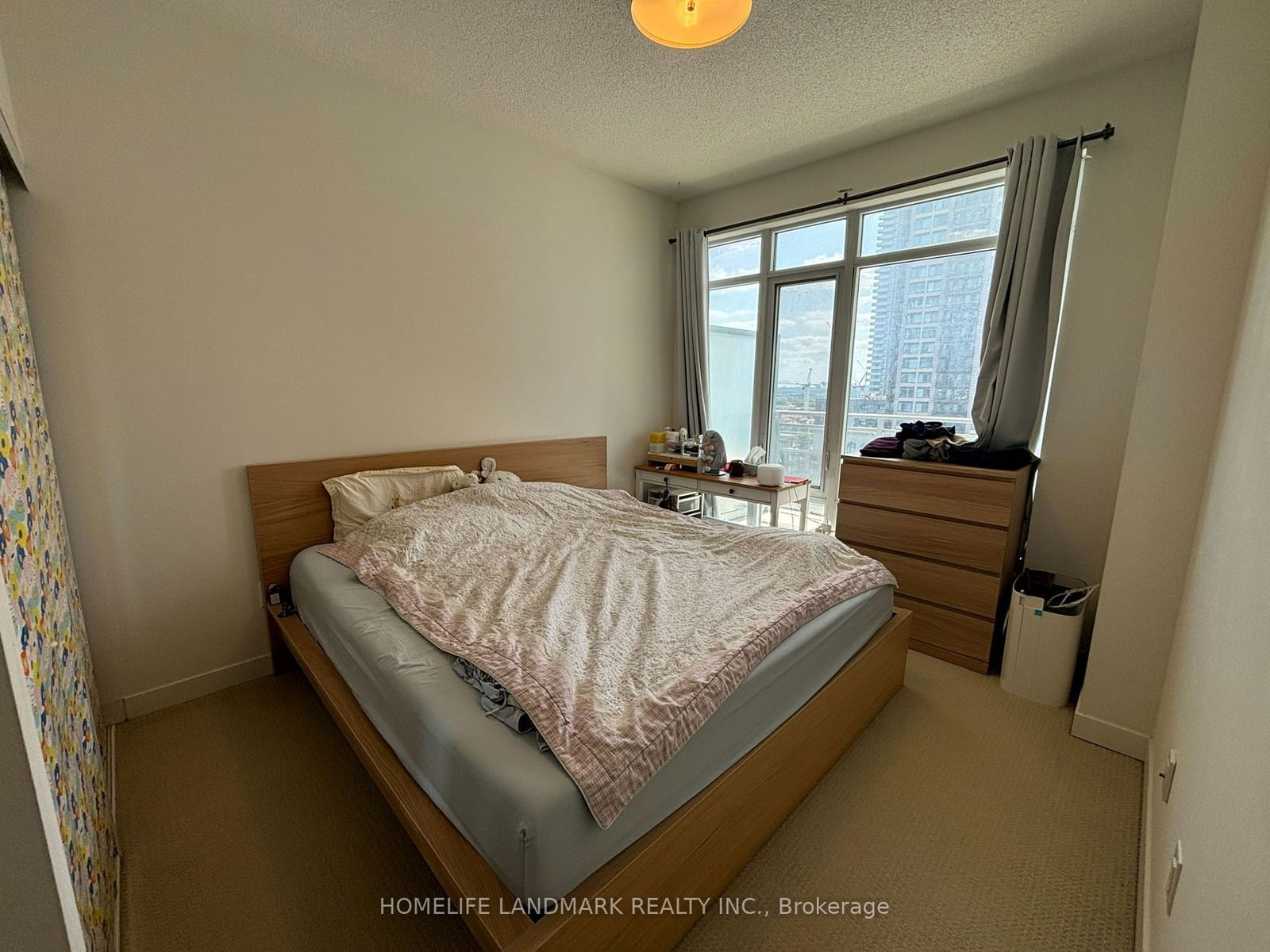 360 Square One Dr, unit 1306 for rent - image #7