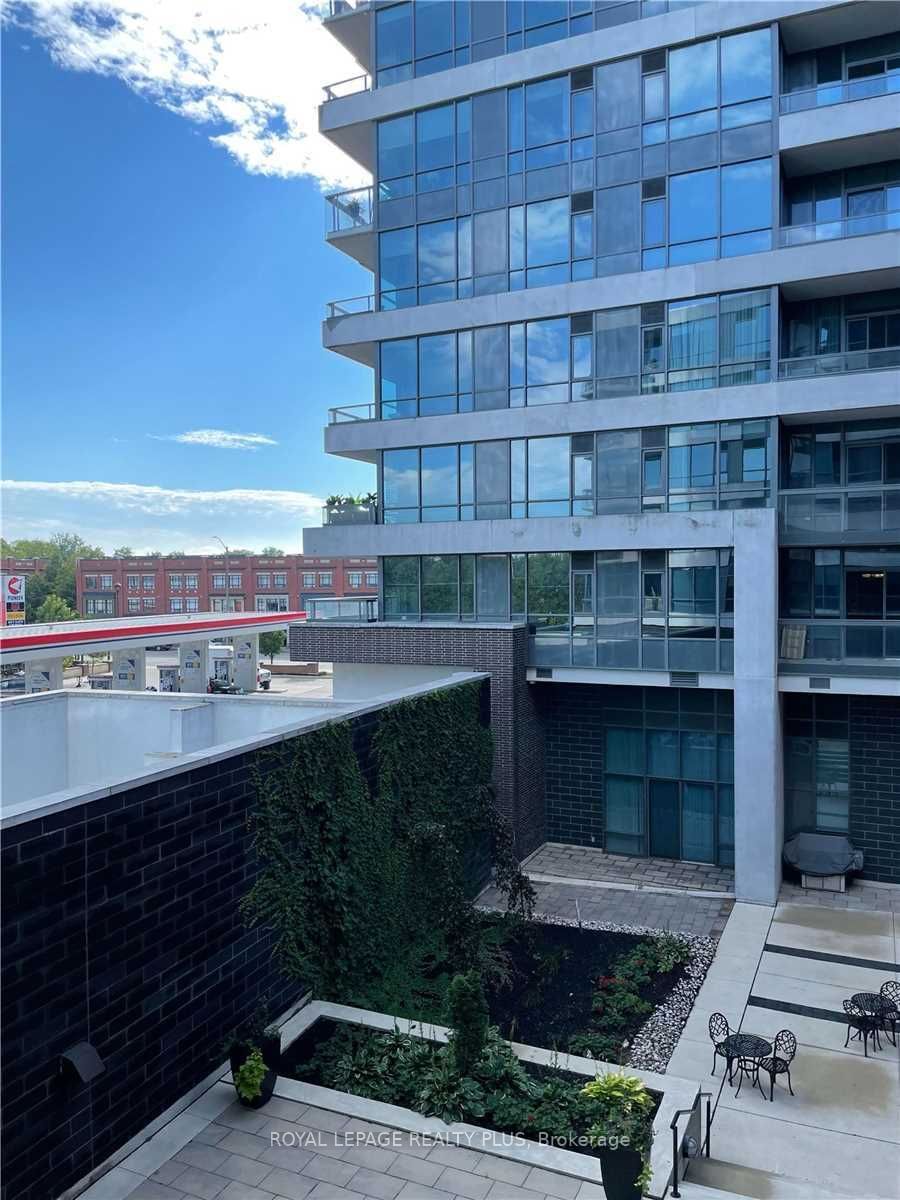 1 Hurontario St, unit 217 for rent