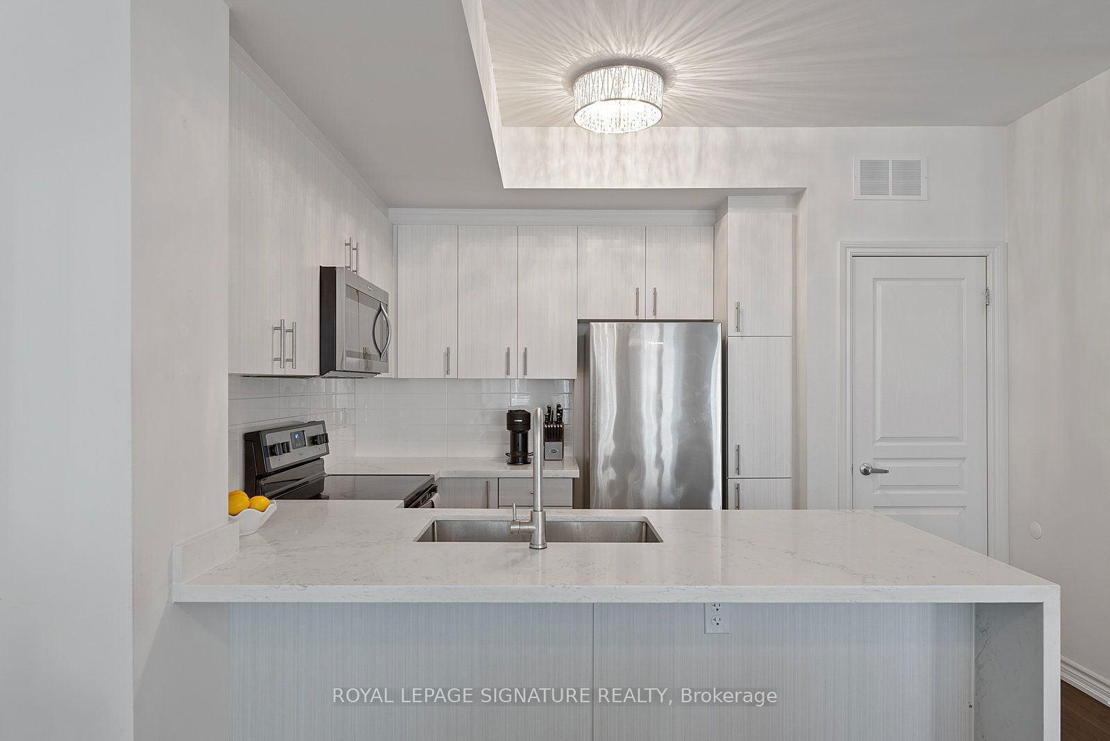 150 Long Branch Ave, unit 23 for sale - image #5