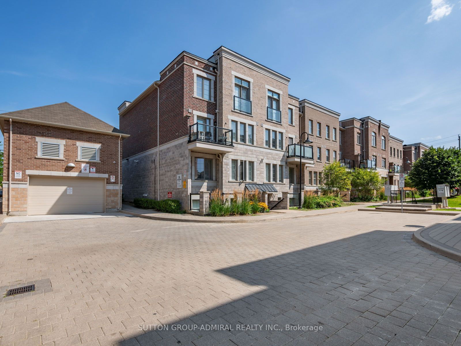 The Brownstones at Westown Townhomes, North York, Toronto