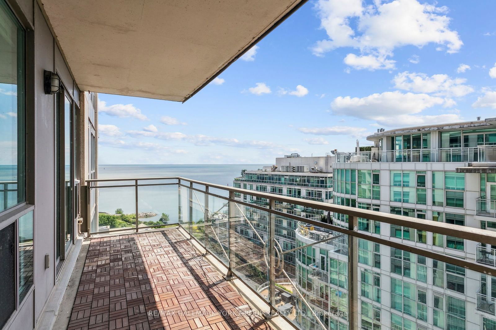 88 Palace Pier Crt, unit PH304 for sale - image #23